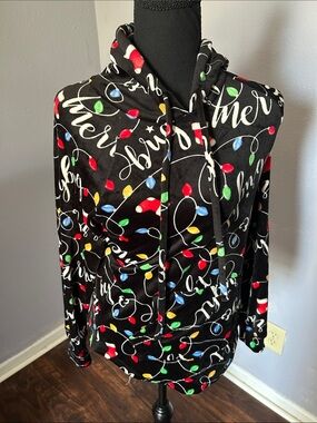 No Boundaries Kids Black Holiday Light-Print Hooded Pajama Top Size Small